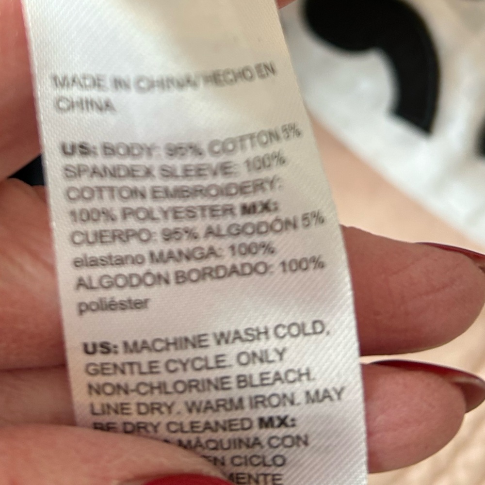 EUC Chicos Top(size Small) - Picture 10 of 10